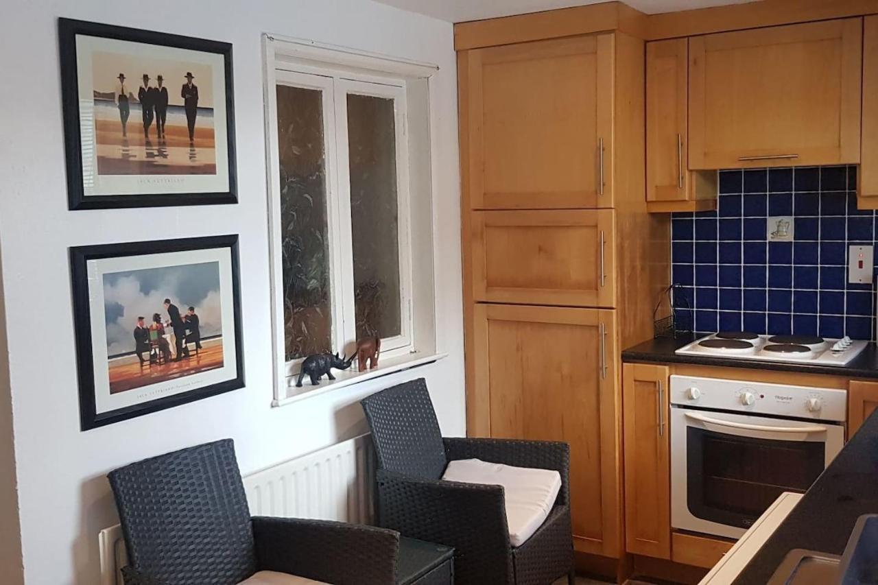 Cosy Townhouse On The Hill In Ireland Βίλα Banagher Εξωτερικό φωτογραφία